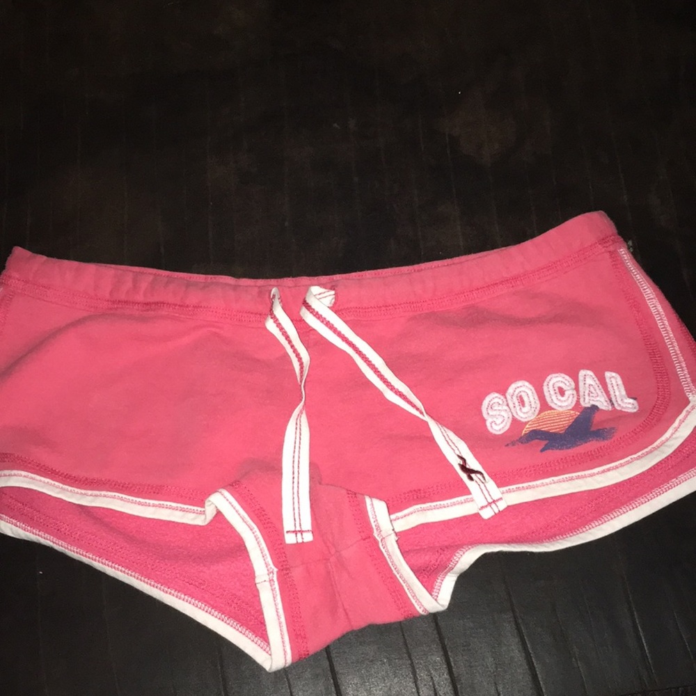 ❌SOLD ❌ ✨GIFT✨ Hollister Lounge Shorts